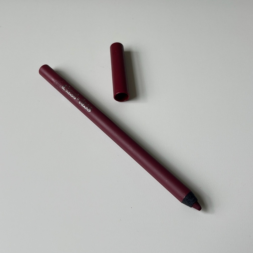 About Face Matte Fix Lip Pencil | Lockdown | NWOT